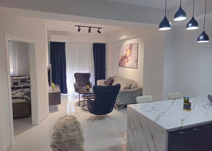 Damast Lux Apartments 20